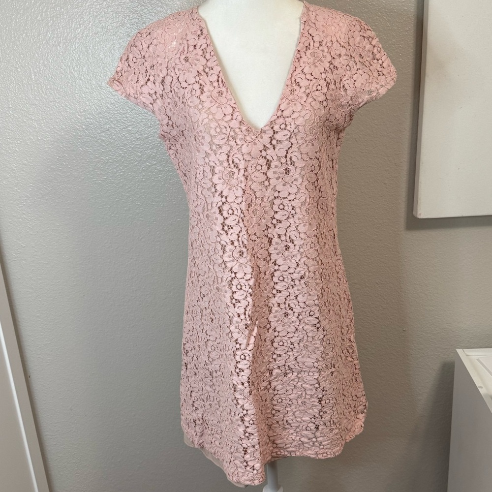 Zara Lace Overlay Cap Sleeve Light Pink Mini Dress